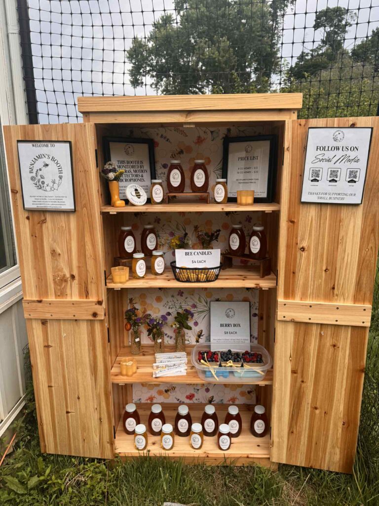 Honey stand Delaware Benjamins Booth Newark Delaware